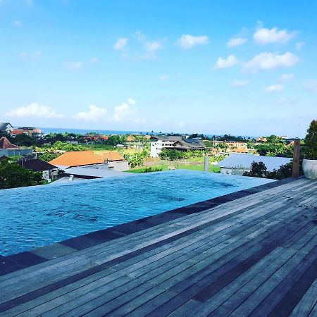 The Escape Hostel Canggu Buitenkant foto