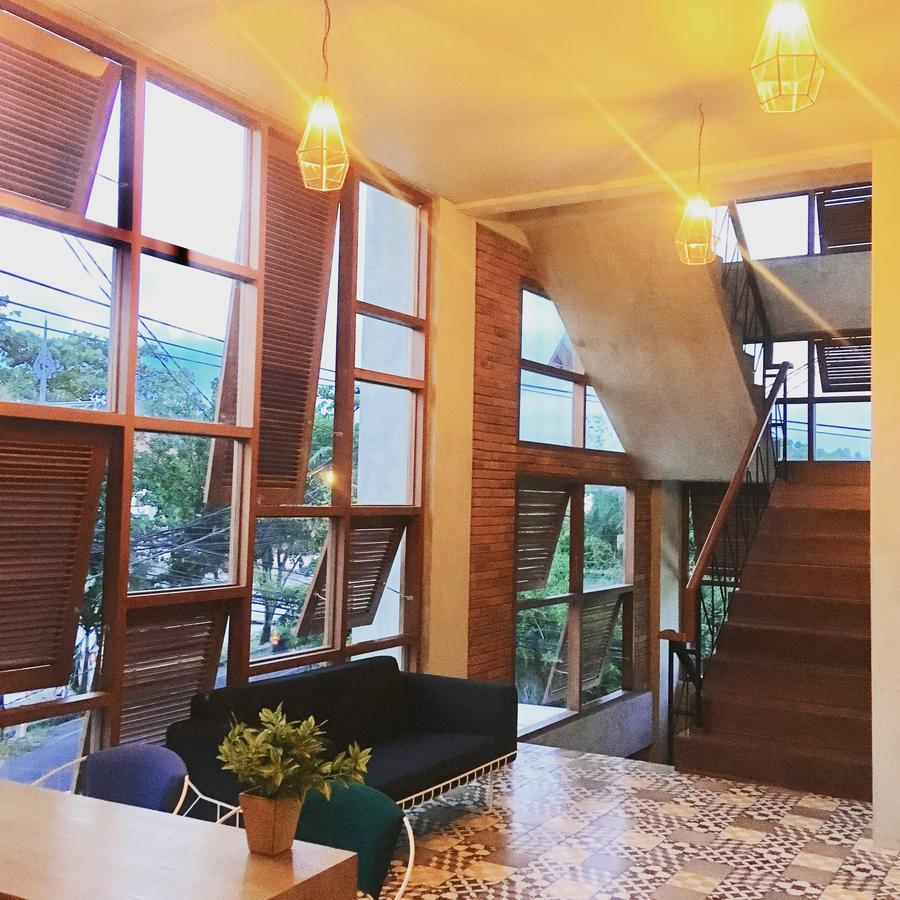 The Escape Hostel Canggu Buitenkant foto