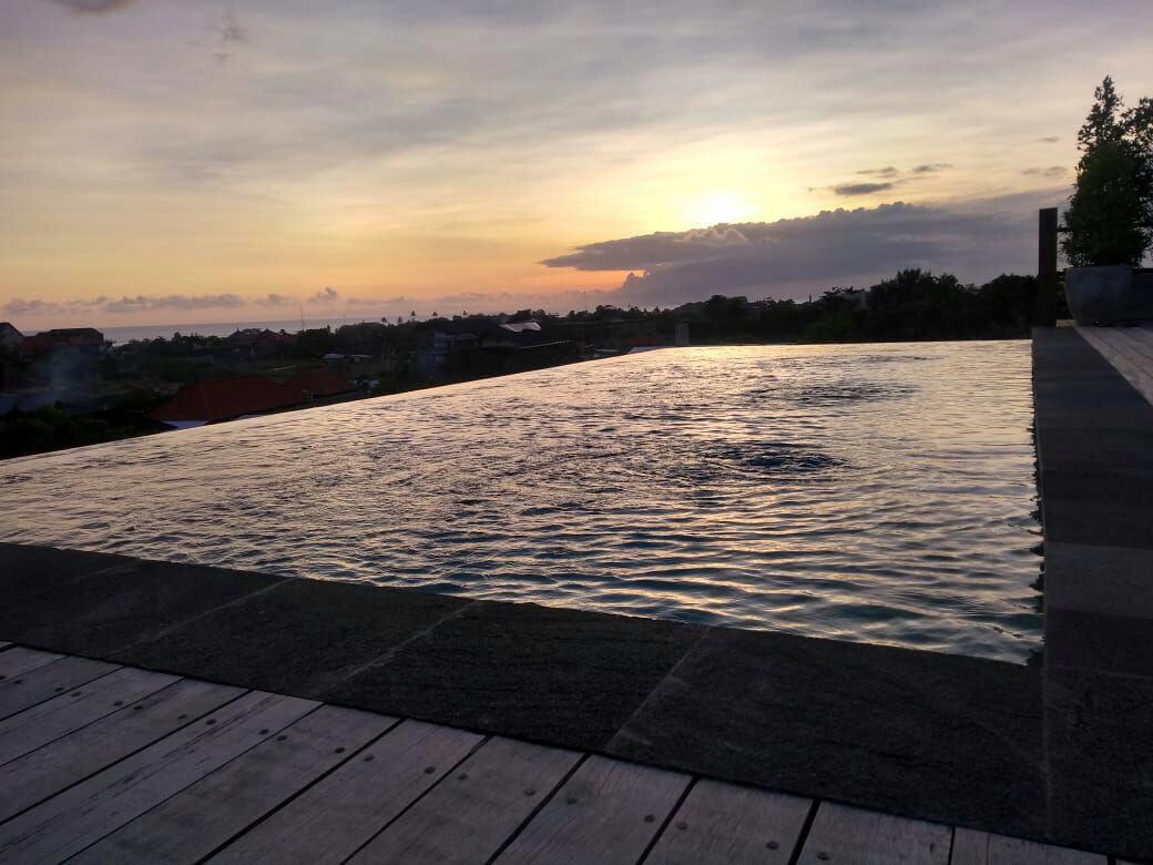 The Escape Hostel Canggu Buitenkant foto