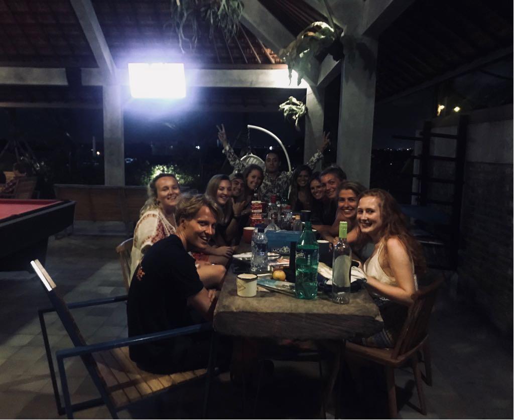 The Escape Hostel Canggu Buitenkant foto