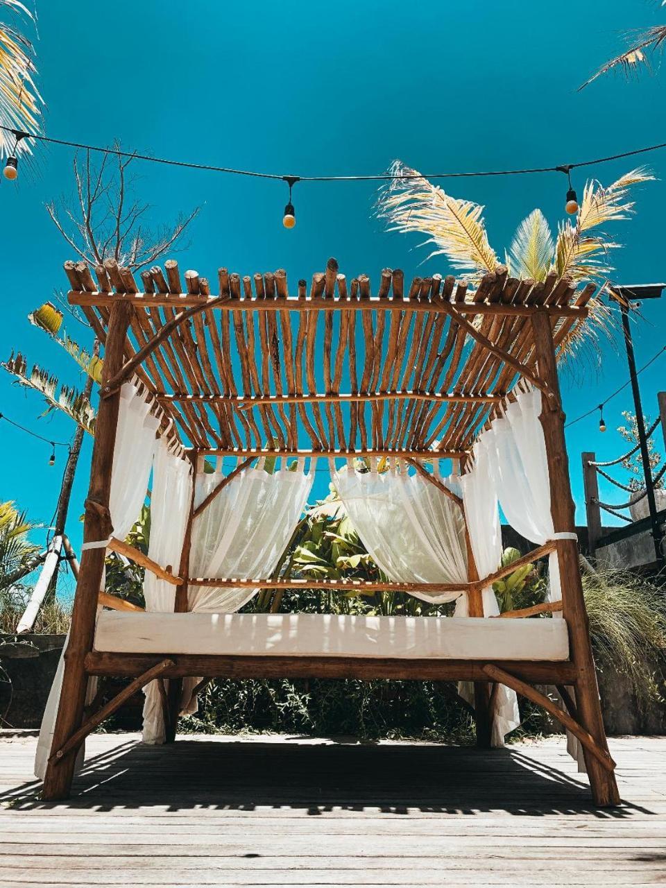 The Escape Hostel Canggu Buitenkant foto